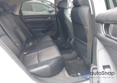 2018 Honda Accord Lx z USA, uszkodzony, nr VIN 1HGCV1F15JA016258